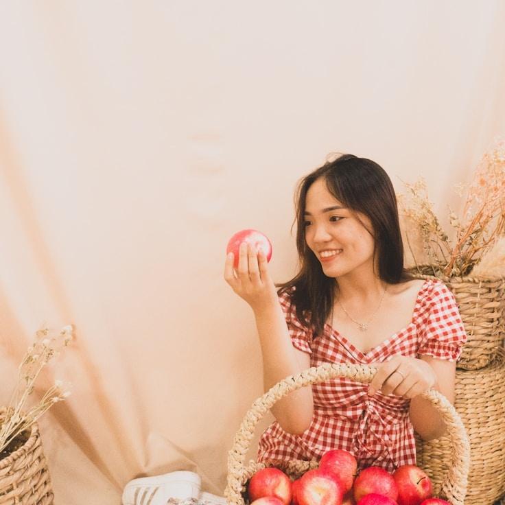 Noa van Dijk - Founder of Modest Beacon Way